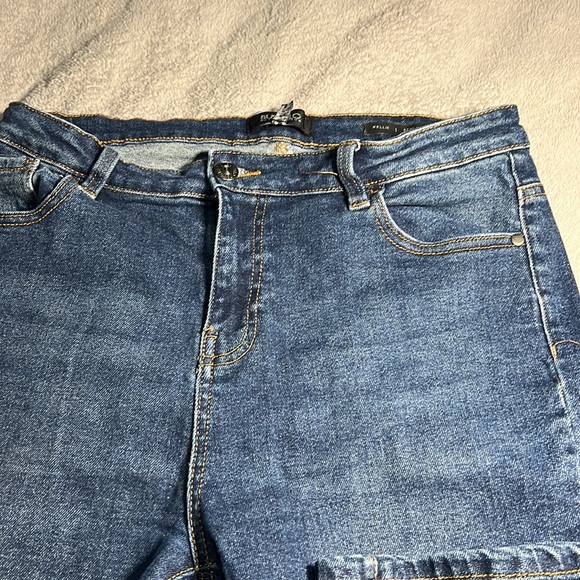 Jeans size 31 - Picture 2 of 8